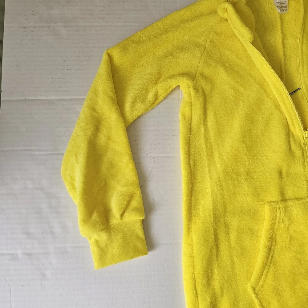 Spirit Pokemon Pikachu Costume Size Youth L 12-14 One Piece Yellow Zip Up NIP